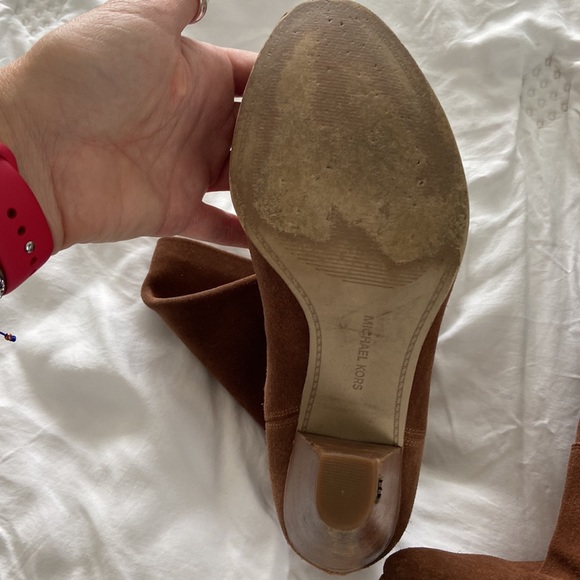 Michael Kors cognac booties with gold MK on heel- worn carefully - Picture 4 of 4